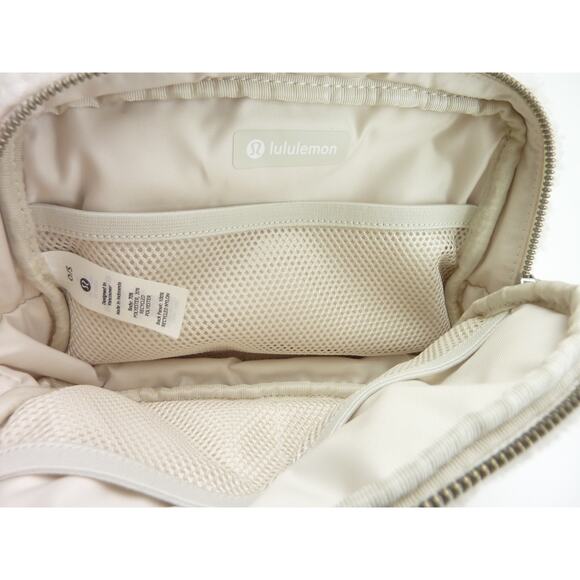 Lululemon Fleece Everywhere Belt Bag Lunar New Year Of The Rabbit - Picture 4 of 6